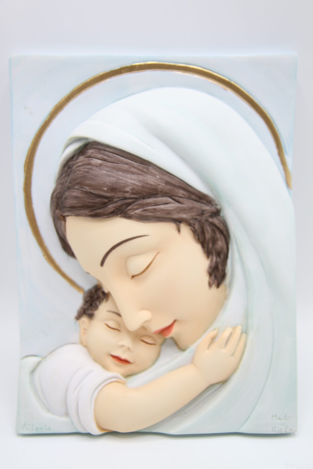 9.5" Virgin Mary with Baby Jesus Plate